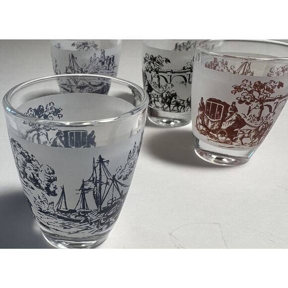 Shot Glasses 4 Vintage Scene 1 Red 3 Black on Clear Glass Horse Carriage Harbor - Picture 6 of 7